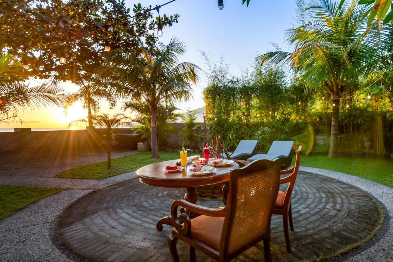 Melasti Beach Bungalows Αμέντ Εξωτερικό φωτογραφία